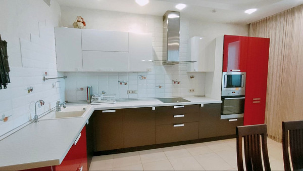 2-комнатная квартира 59,8 м² в доме с закрытой территорией